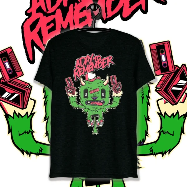 Vector de Halloween "A Day to Remember" en formato .ai y .png para estampados en camisetas y productos personalizados. Diseño de monstruo verde con estilo retro y cassette en manos. Ideal para emprendedores de personalización de productos.